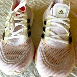 Adidas Women's Ultraboost
